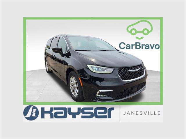 2025 Chrysler Pacifica Select for sale in anesville, WI