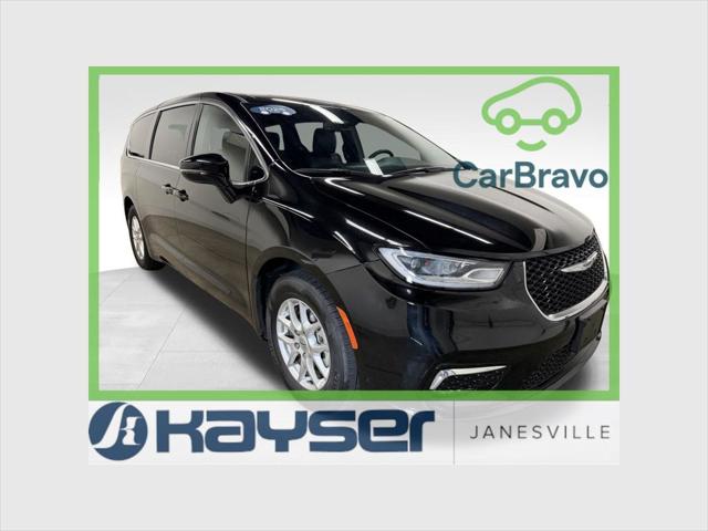 2025 Chrysler Pacifica Select for sale in anesville, WI