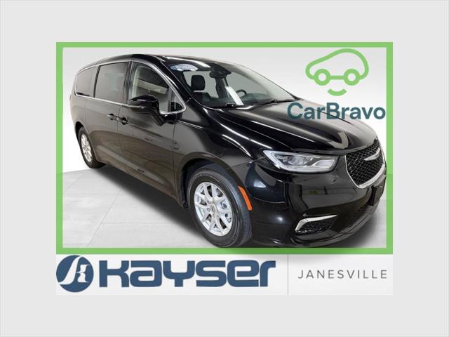2024 Chrysler Pacifica Touring L for sale in anesville, WI