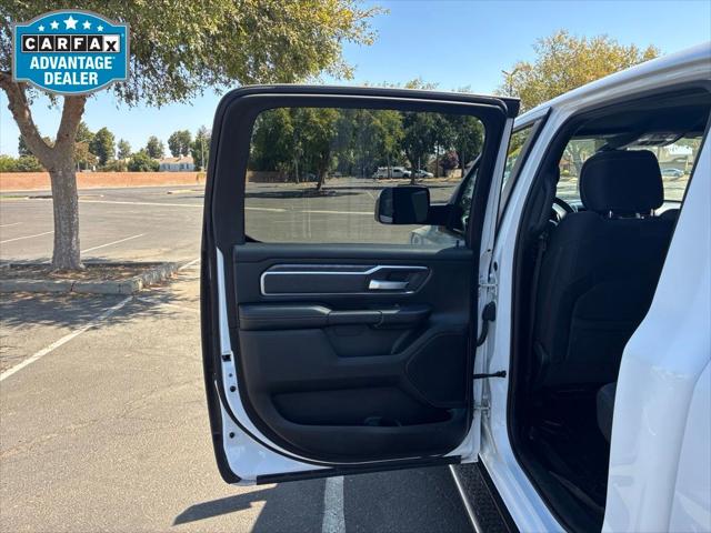 2019 Ram 1500 Big Horn/Lone Star Crew Cab 4x4 5'7" Box