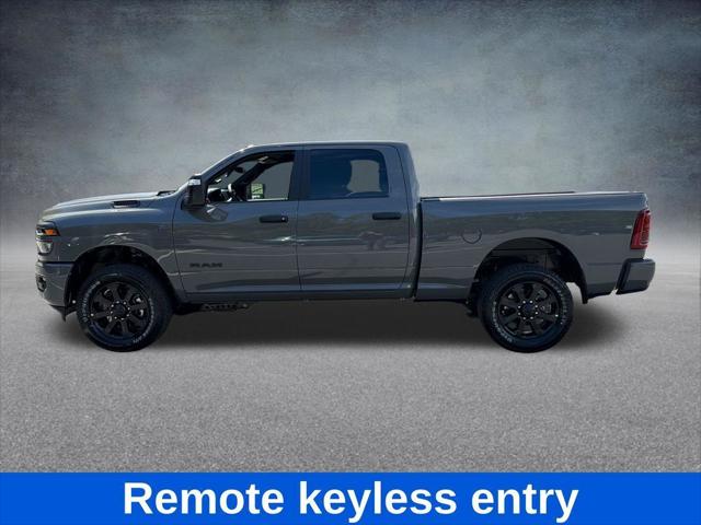 2027 RAM 3500 RAM 3500 BIG HORN CREW CAB 4X4 64 BOX 2027 RAM 3500 RAM 3500 BIG HORN CREW CAB 4X4 64 BOX