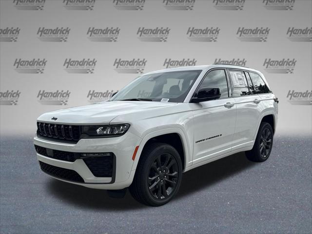 New 2026 Bright White Clear-Coat Exterior Paint Jeep Limited image 31