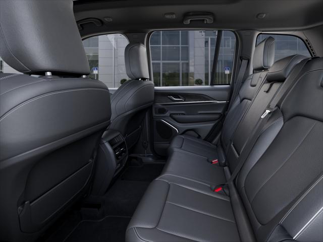 New 2026 Bright White Clear-Coat Exterior Paint Jeep Limited image 85