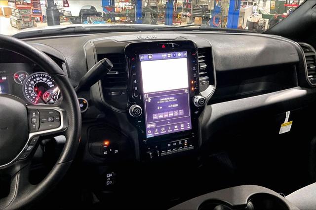 2027 Ram 3500 Chassis Cab Tradesman