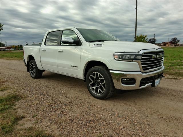 2027 RAM Ram 1500 RAM 1500 LARAMIE CREW CAB 4X4 57 BOX