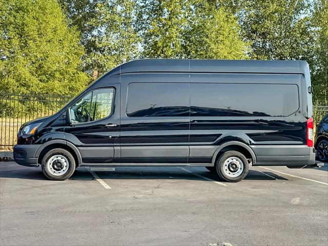 2023 Ford Transit Cargo Van Base