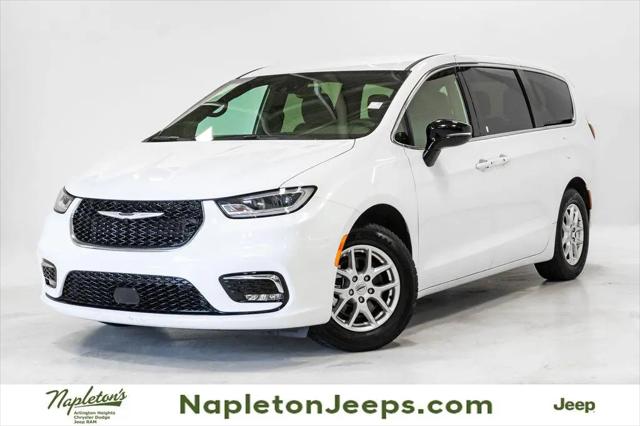 2025 Chrysler Pacifica Select for sale in Arlington Heights, IL