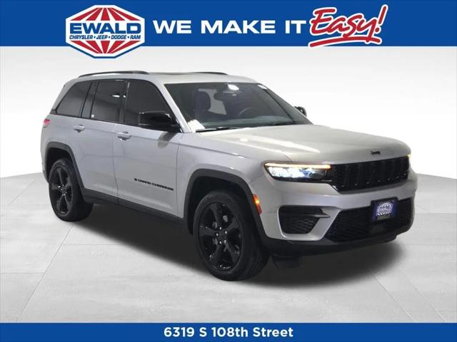 2023 Jeep Grand Cherokee Altitude X 4x4 for sale in Franklin, WI