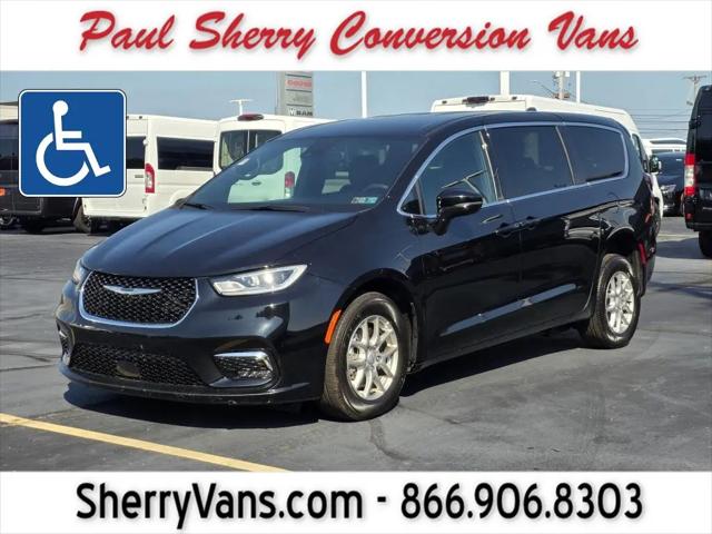 2026 Chrysler Pacifica Select for sale in Piqua, OH