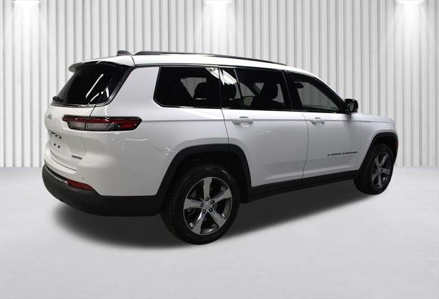 2022 Jeep Grand Cherokee L Limited 4x4 2022 Jeep Grand Cherokee L Limited 4x4