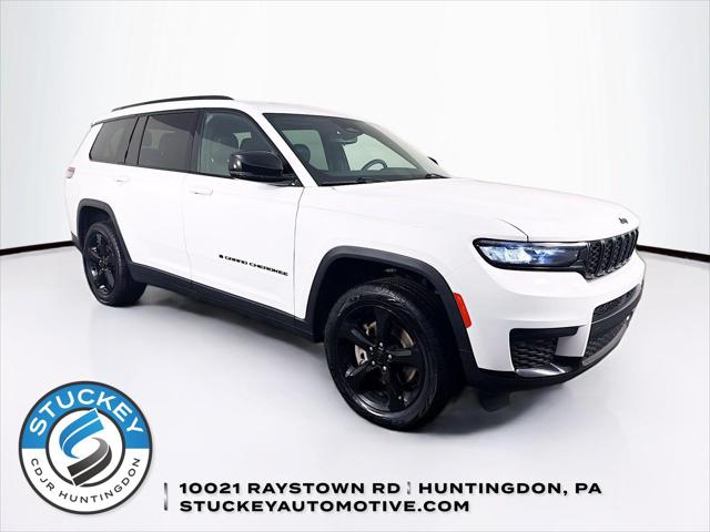 2023 Jeep Grand Cherokee L Altitude 4x4 2023 Jeep Grand Cherokee L Altitude 4x4