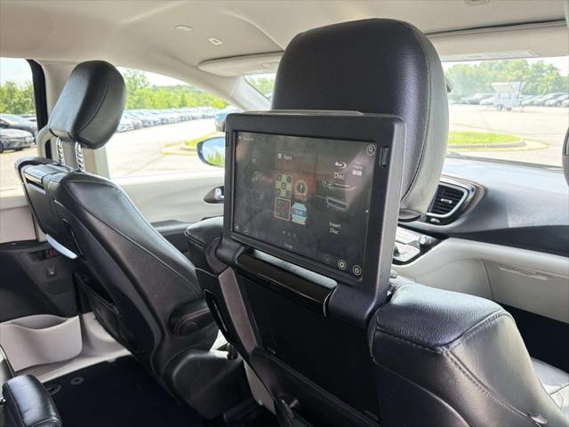 2019 Chrysler Pacifica Touring L Plus