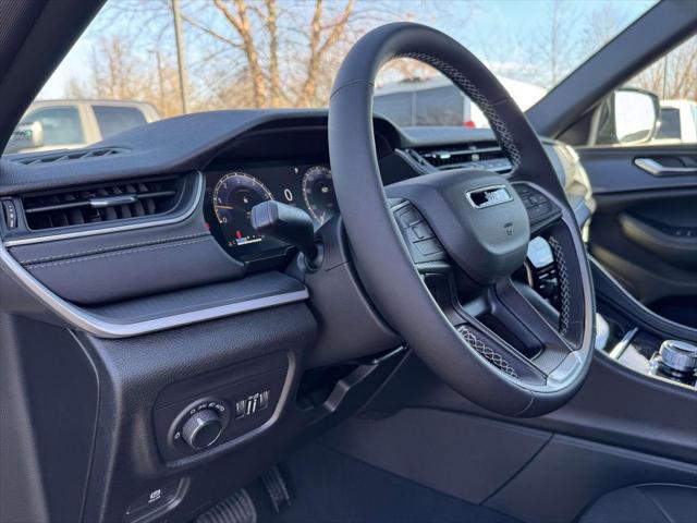2025 Jeep Grand Cherokee GRAND CHEROKEE L ALTITUDE X 4X4 2025 Jeep Grand Cherokee GRAND CHEROKEE L ALTITUDE X 4X4