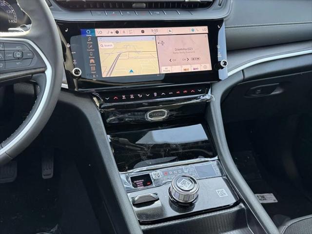 2026 Jeep Grand Cherokee GRAND CHEROKEE L LAREDO ALTITUDE 4X4 2026 Jeep Grand Cherokee GRAND CHEROKEE L LAREDO ALTITUDE 4X4