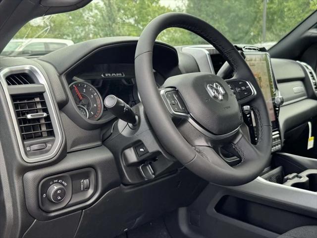 2026 RAM 3500 RAM 3500 BIG HORN CREW CAB 4X4 64 BOX