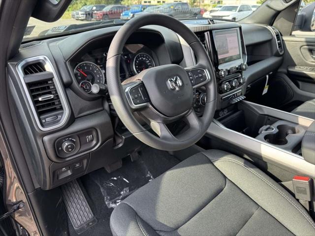 2026 RAM Ram 1500 RAM 1500 EXPRESS CREW CAB 4X4 57 BOX 2026 RAM Ram 1500 RAM 1500 EXPRESS CREW CAB 4X4 57 BOX