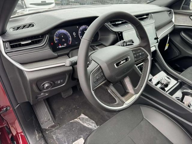 2026 Jeep Grand Cherokee L GRAND CHEROKEE L LAREDO ALTITUDE 4X4 2026 Jeep Grand Cherokee L GRAND CHEROKEE L LAREDO ALTITUDE 4X4