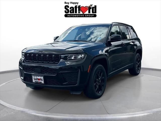 2026 Jeep Grand Cherokee GRAND CHEROKEE LAREDO ALTITUDE 4X4 2026 Jeep Grand Cherokee GRAND CHEROKEE LAREDO ALTITUDE 4X4
