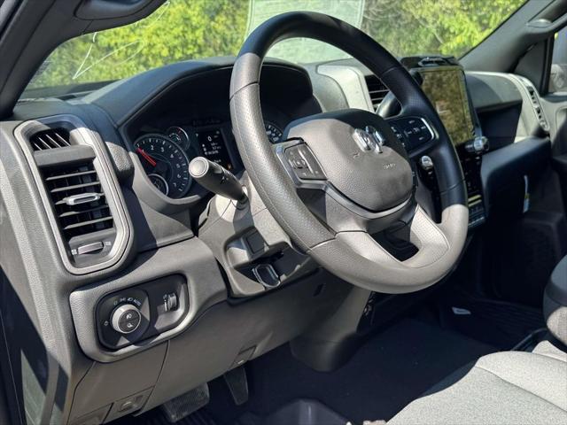 2026 RAM Ram 2500 RAM 2500 TRADESMAN CREW CAB 4X4 64 BOX 2026 RAM Ram 2500 RAM 2500 TRADESMAN CREW CAB 4X4 64 BOX