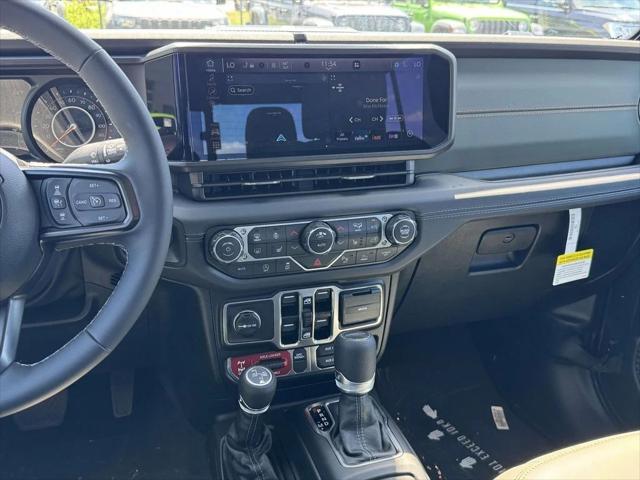 2026 Jeep Gladiator GLADIATOR MOJAVE X 4X4 2026 Jeep Gladiator GLADIATOR MOJAVE X 4X4