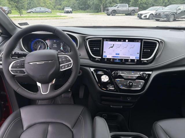 2027 Chrysler Pacifica PACIFICA SELECT AWD 2027 Chrysler Pacifica PACIFICA SELECT AWD