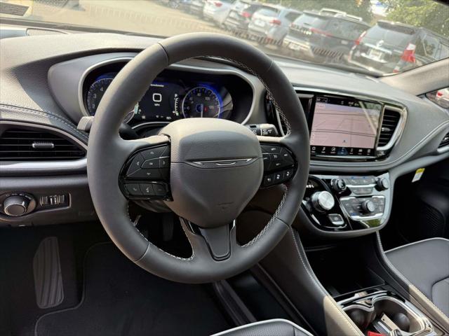 2027 Chrysler Pacifica PACIFICA LIMITED AWD