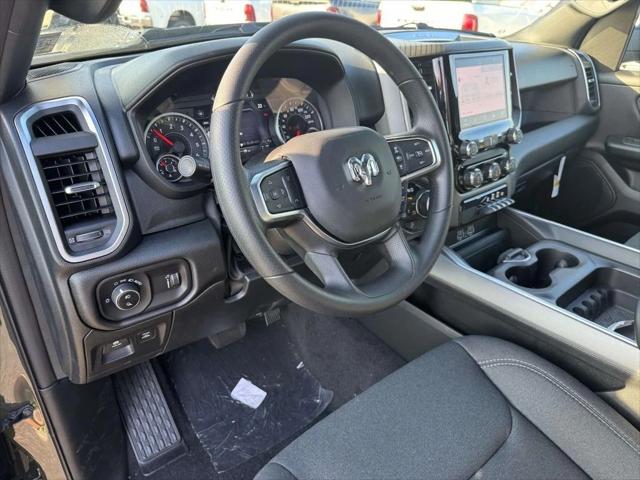 2026 RAM Ram 1500 RAM 1500 EXPRESS CREW CAB 4X4 57 BOX 2026 RAM Ram 1500 RAM 1500 EXPRESS CREW CAB 4X4 57 BOX