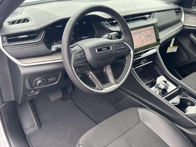 2026 Jeep Grand Cherokee GRAND CHEROKEE L LAREDO ALTITUDE 4X4 2026 Jeep Grand Cherokee GRAND CHEROKEE L LAREDO ALTITUDE 4X4