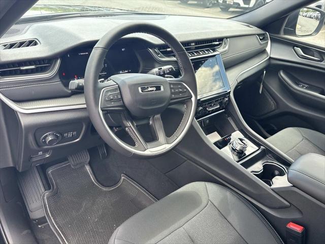 2026 Jeep Grand Cherokee L GRAND CHEROKEE L LAREDO X 4X4 2026 Jeep Grand Cherokee L GRAND CHEROKEE L LAREDO X 4X4