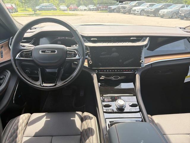 2026 Jeep Grand Cherokee GRAND CHEROKEE SUMMIT 4X4 2026 Jeep Grand Cherokee GRAND CHEROKEE SUMMIT 4X4