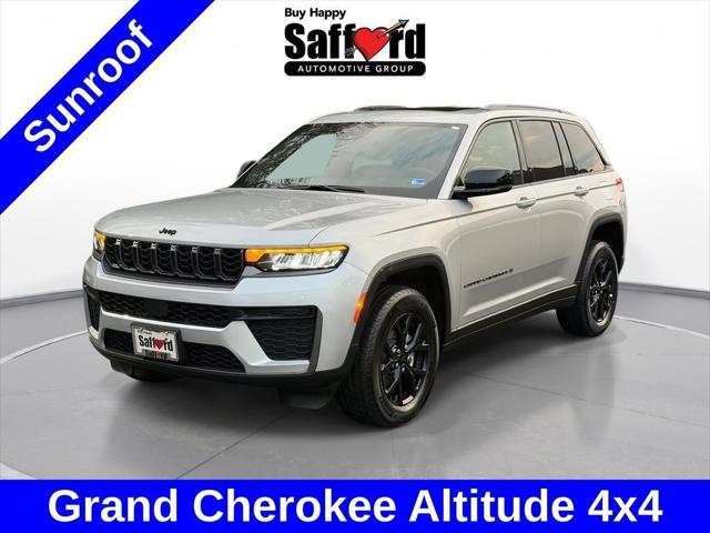 2026 Jeep Grand Cherokee GRAND CHEROKEE LAREDO ALTITUDE 4X4