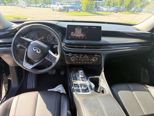 2024 INFINITI QX60 PURE
