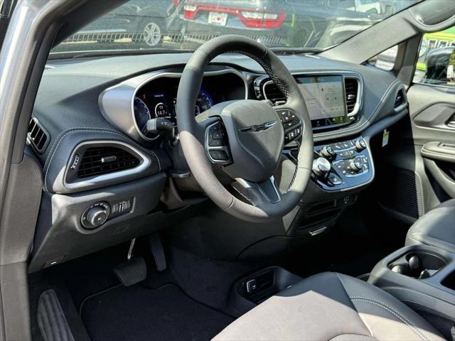 2026 Chrysler Pacifica PACIFICA SELECT AWD 2026 Chrysler Pacifica PACIFICA SELECT AWD