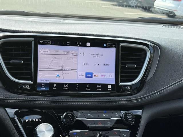 2027 Chrysler Pacifica PACIFICA LIMITED AWD 2027 Chrysler Pacifica PACIFICA LIMITED AWD