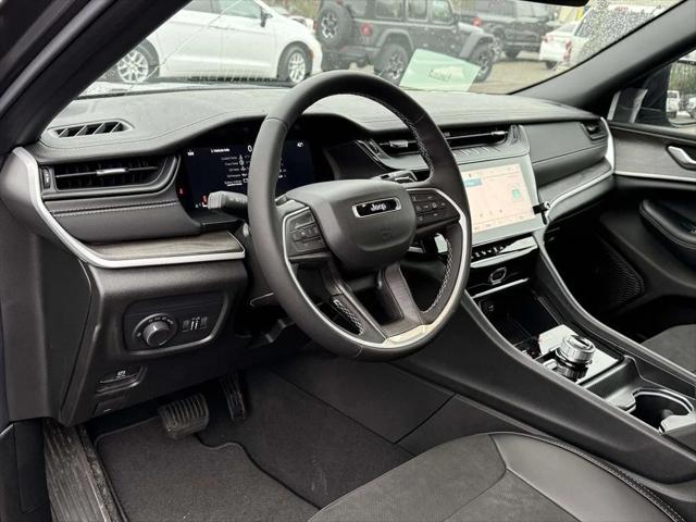 2026 Jeep Grand Cherokee GRAND CHEROKEE LAREDO ALTITUDE 4X4 2026 Jeep Grand Cherokee GRAND CHEROKEE LAREDO ALTITUDE 4X4