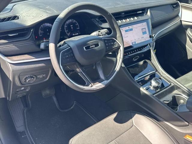 2026 Jeep Grand Cherokee GRAND CHEROKEE LAREDO ALTITUDE 4X4 2026 Jeep Grand Cherokee GRAND CHEROKEE LAREDO ALTITUDE 4X4