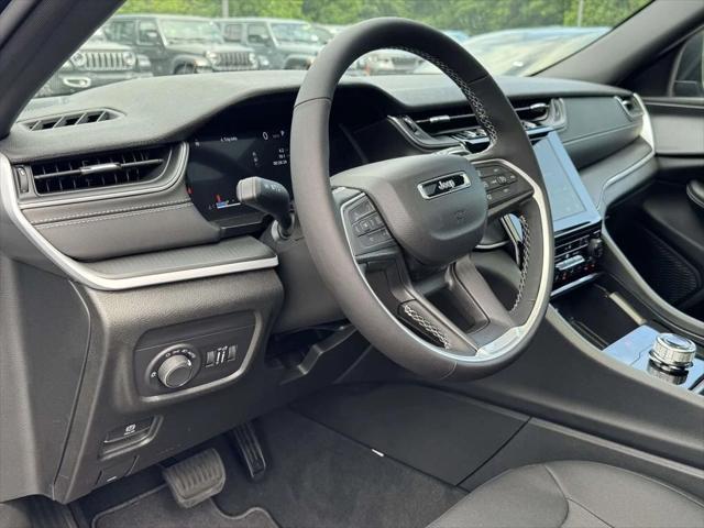 2026 Jeep Grand Cherokee GRAND CHEROKEE LAREDO X 4X4 2026 Jeep Grand Cherokee GRAND CHEROKEE LAREDO X 4X4