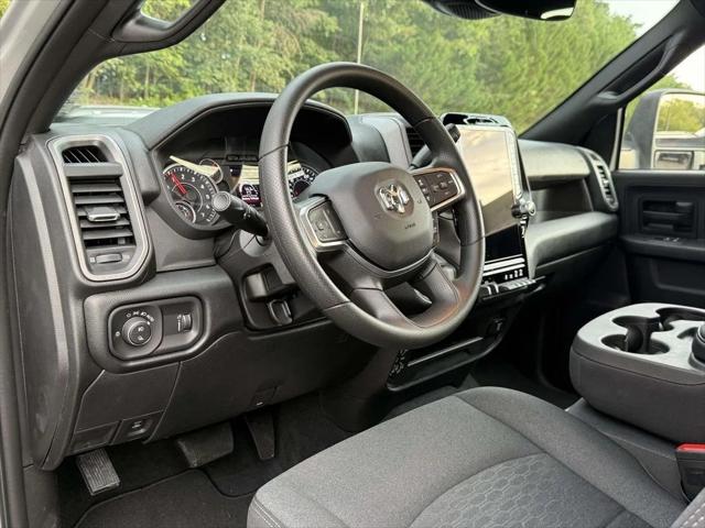 2026 RAM Ram 2500 RAM 2500 BLACK EXPRESS CREW CAB 4X4 64 BOX 2026 RAM Ram 2500 RAM 2500 BLACK EXPRESS CREW CAB 4X4 64 BOX