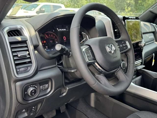 2026 RAM 1500 RAM 1500 BIG HORN CREW CAB 4X4 57 BOX