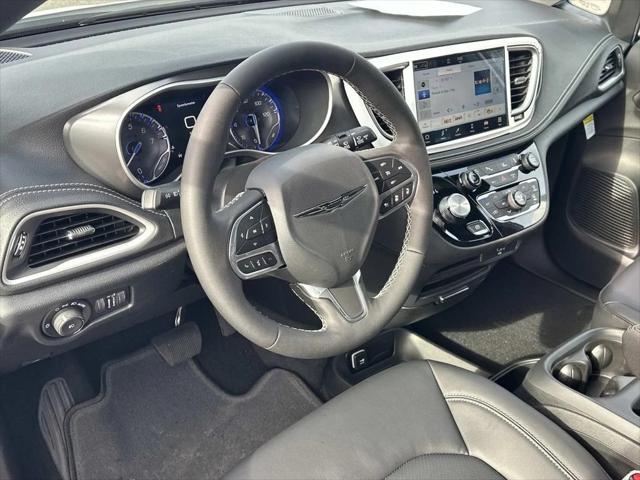 2026 Chrysler Pacifica PACIFICA SELECT 2026 Chrysler Pacifica PACIFICA SELECT