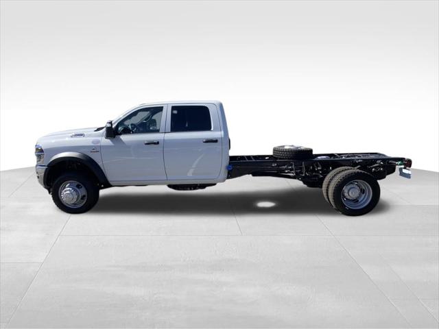 2026 RAM 5500 Chassis RAM 5500 TRADESMAN CHASSIS CREW CAB 4X4 84 CA