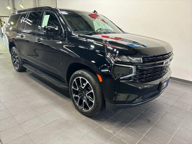 2024 Chevrolet Suburban 4WD RST