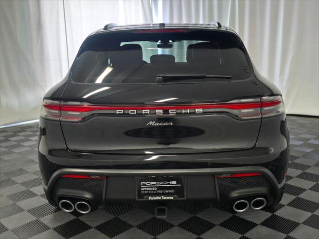 2025 Porsche Macan Unknown