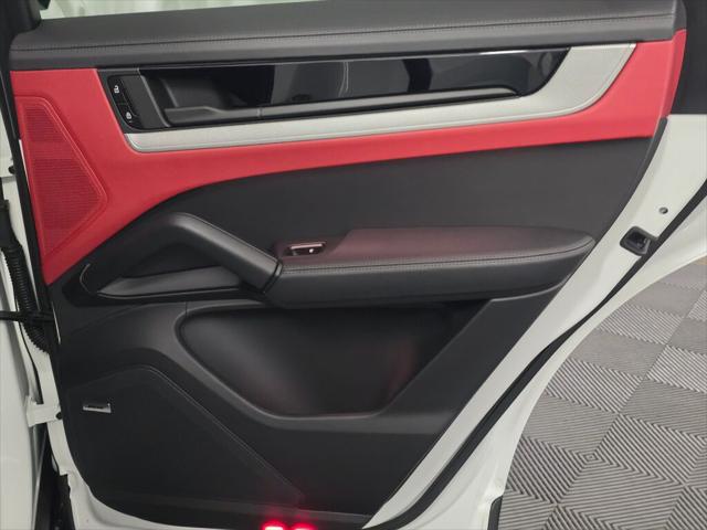 2026 Porsche Cayenne Unknown