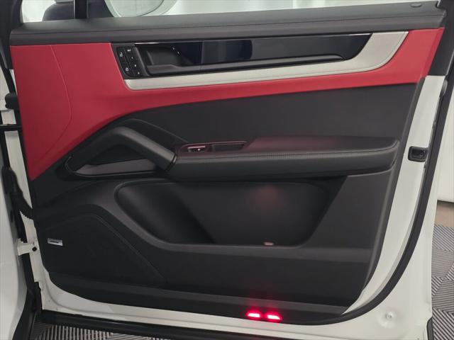 2026 Porsche Cayenne Unknown