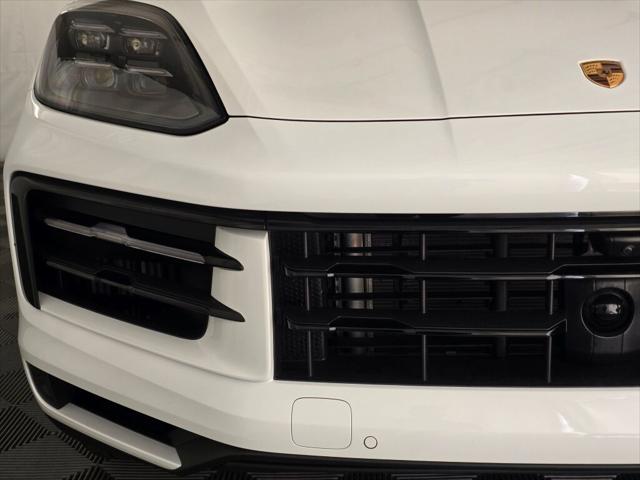 2026 Porsche Cayenne Unknown