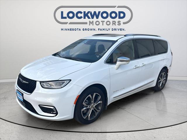 2024 Chrysler Pacifica Pinnacle AWD for sale in Marshall, MN