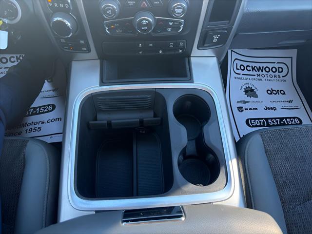 2017 Ram 1500 Big Horn Crew Cab 4x4 5'7" Box