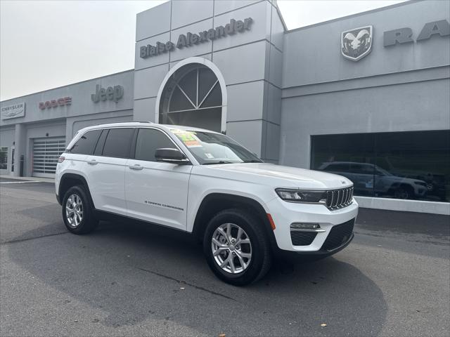 2023 Jeep Grand Cherokee Limited 4x4 2023 Jeep Grand Cherokee Limited 4x4