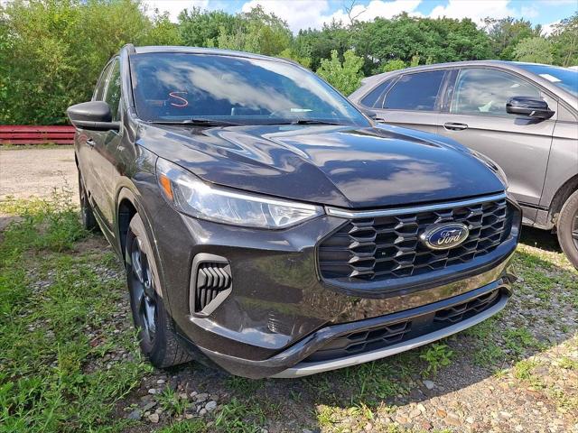 2023 Ford Escape ST-Line 2023 Ford Escape ST-Line